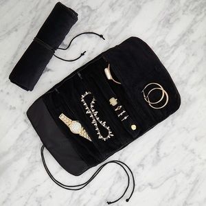 Velvet jewelry roll travel case